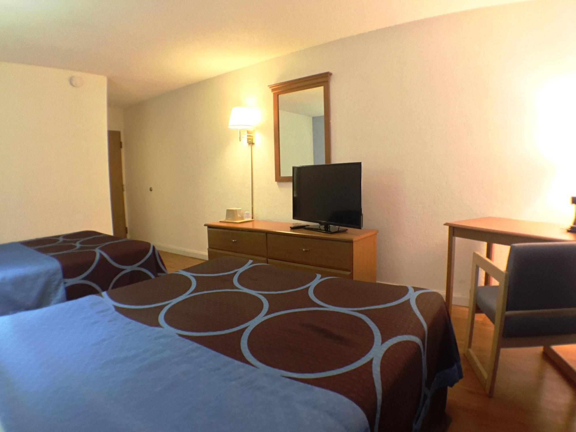 Super 8 By Wyndham Webster/Rochester Extérieur photo